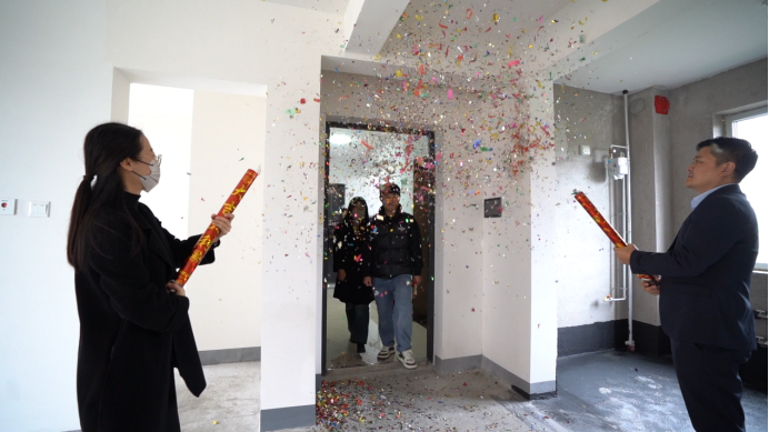 1763363376150 1763363376150